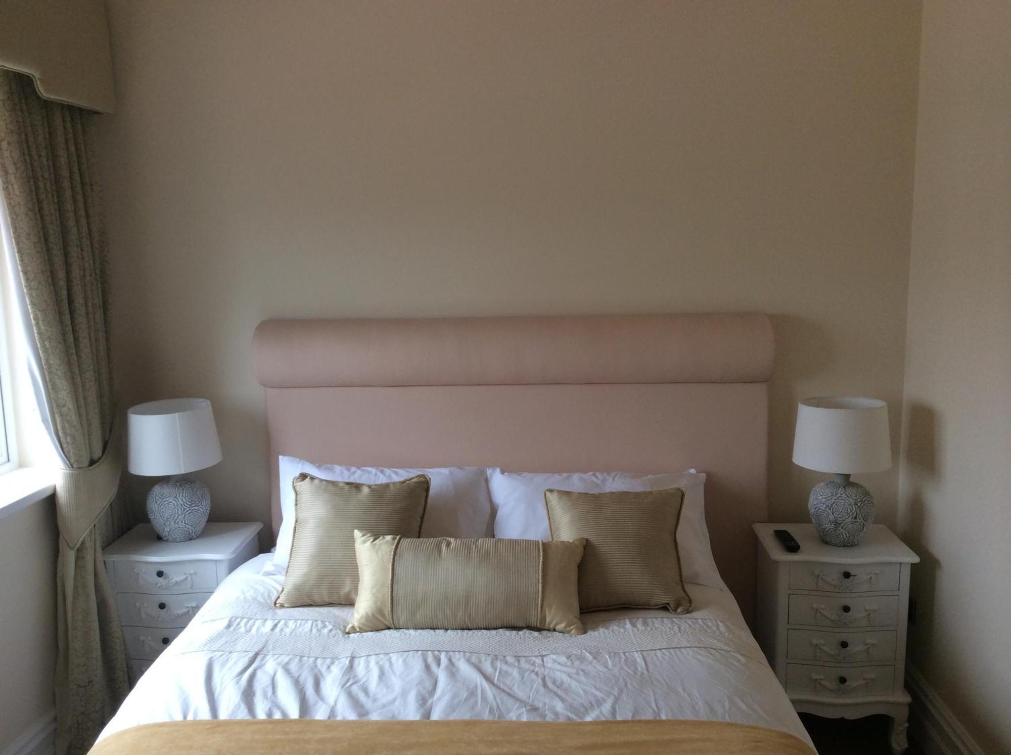Bed and Breakfast St Columbs House Buncrana Zimmer foto